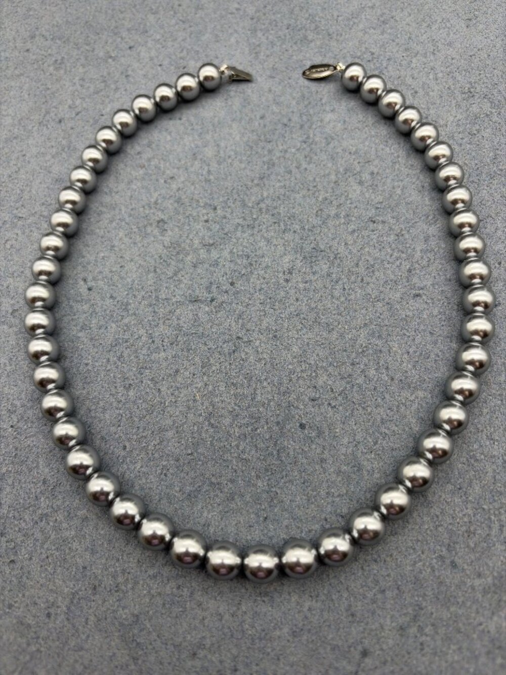 Richelieu Silver Faux Pearl Necklace 18 In As Is Clasp Vintage Retro Glam Craft